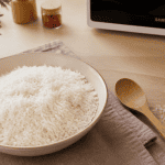 Riz micro onde bol grains séparés
